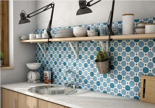 SAPPHIRE COLOURS MÉRET      *20.00*20.00