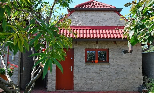 STONE BROWN ( KAMEŇ LÁMANÝ HNEDOŠEDÝ )