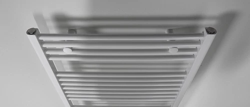 AQUALINE DIRECT-E elektromos fürdőszobai radiátor fűtőpatronnal, egyenes, 600x1320mm, 600W, fehér (ILE36T)