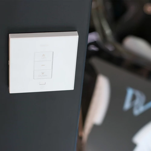 MotionFlex 300 bioklimatikus pergola, RGB LED világítással