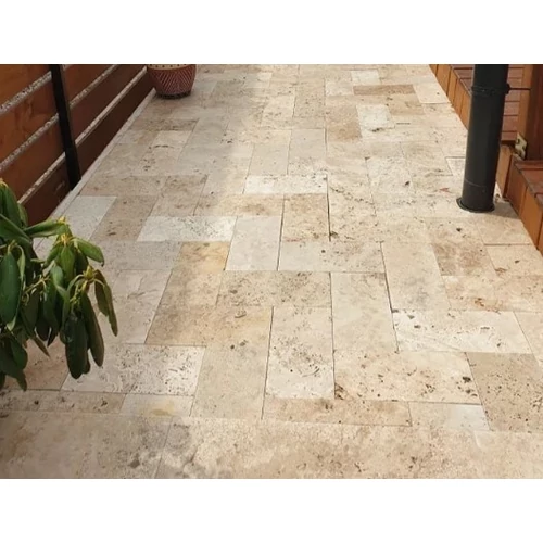 Travertin Classic Antikolt térkő 15,2x30,5x3 cm