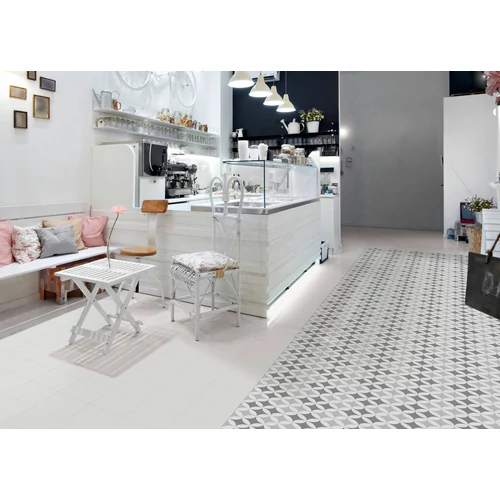 Valore Barcelona Blanco 25×25